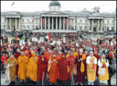20071007014110071007_london_monks2.gif